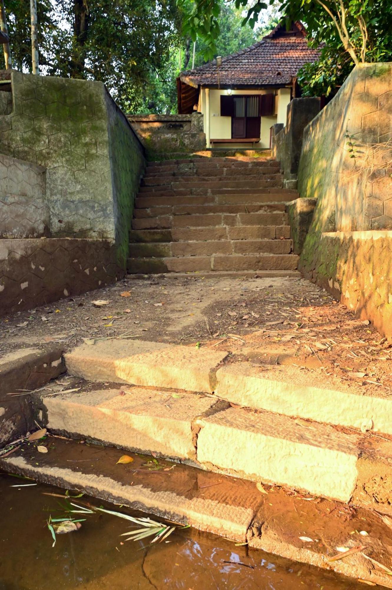 The Mana-Heritage Stay - Chengazhimattam Mana Kottayam Buitenkant foto